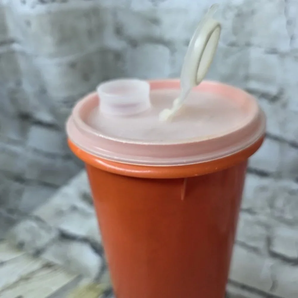 Tupperware Orange Slim Travel Tumbler with Matching Lid 262-3 Vintage